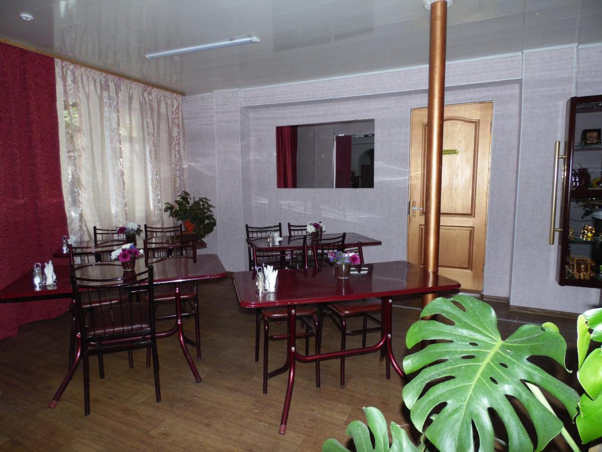 Hotel Na Admirala Makarova Mykolaiv Exterior foto