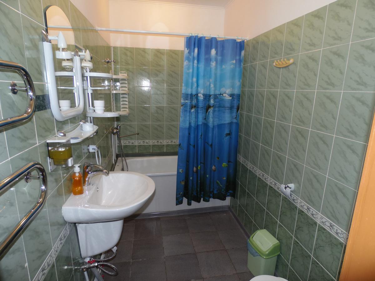 Hotel Na Admirala Makarova Mykolaiv Exterior foto